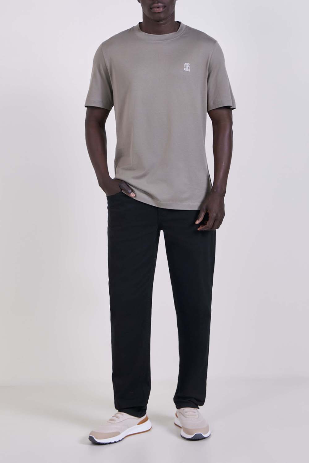 חולצת טי בגזרה ישרה